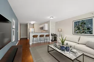 2 E Erie St, Chicago, IL 60611 - Photo 4
