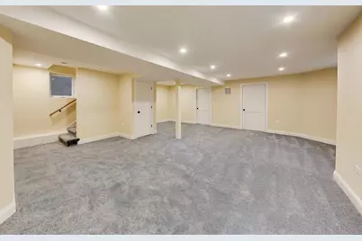 3228 W Warner Avenue, Chicago, IL 60618 - Photo 22