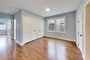 3228 W Warner Ave, Chicago, IL 60618 - Photo 14