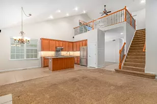 1179 Kingsley Ln, Aurora, IL 60505 - Photo 10