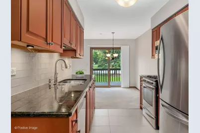 7926 Stewart Drive, Darien, IL 60561 - Photo 10