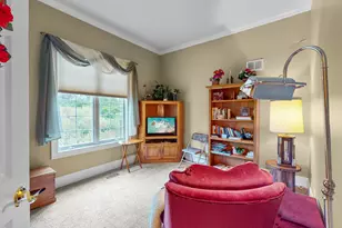 1043 Ridgeview Dr, Inverness, IL 60010 - Photo 24