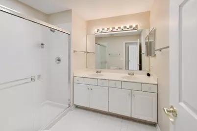 1325 Newport Street, Mundelein, IL 60060 - Photo 20