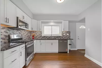 5830 N Nagle Avenue, Chicago, IL 60646 - Photo 6