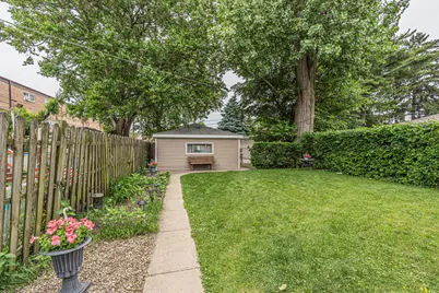 5830 N Nagle Avenue, Chicago, IL 60646 - Photo 30