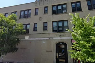 2704 N Sawyer Ave, Chicago, IL 60647 - Photo 1