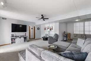 7763 Bristol Park Dr, Tinley Park, IL 60477 - Photo 6