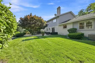 1727 Ellendale Dr, Northbrook, IL 60062 - Photo 26