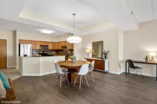 1479 N Milwaukee Ave, Libertyville, IL 60048 - Photo 4