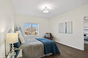 1479 N Milwaukee Ave, Libertyville, IL 60048 - Photo 10