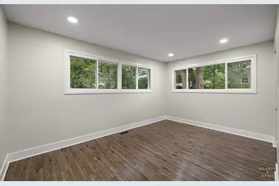 355 Hiawatha Drive, Lake in the Hills, IL 60156 - Photo 24