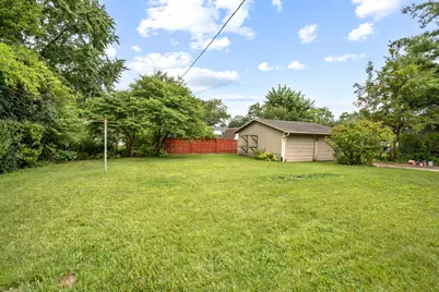 947 Diane Avenue, Elgin, IL 60123 - Photo 26