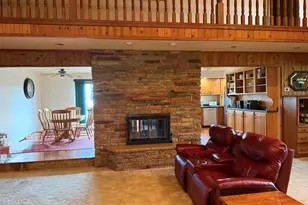 444 Garfield Ave, Lasalle, IL 61301 - Photo 8