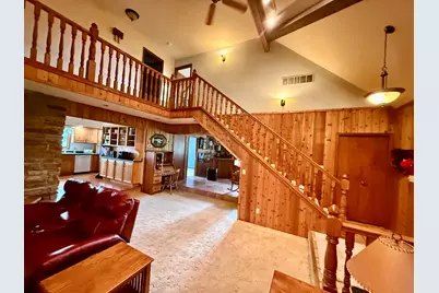 444 Garfield Avenue, Lasalle, IL 61301 - Photo 4