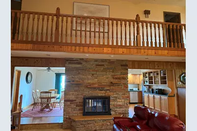 444 Garfield Avenue, Lasalle, IL 61301 - Photo 6