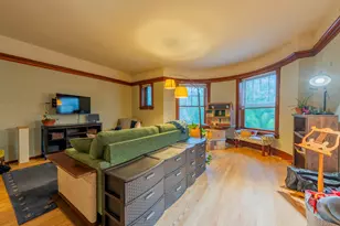 4012 N Sheridan Rd, Chicago, IL 60613 - Photo 4