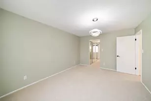 175 Lake Blvd, Buffalo Grove, IL 60089 - Photo 12