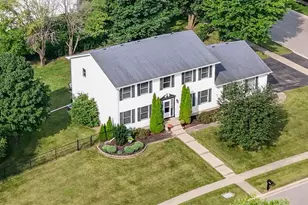 1246 Ivy St, Dekalb, IL 60115 - Photo 1