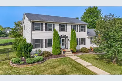 1246 Ivy Street, Dekalb, IL 60115 - Photo 2