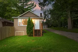 38178 N 1st Ave, Spring Grove, IL 60081 - Photo 1