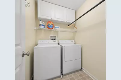1964 Coneflower Court, Yorkville, IL 60560 - Photo 16