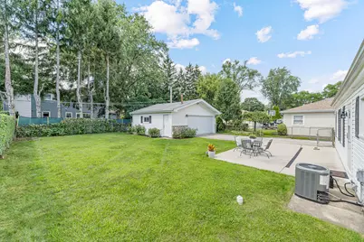 56 Birch Trail, Wheeling, IL 60090 - Photo 18