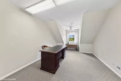 105 E Irving Park Road, Itasca, IL 60143 - Photo 18
