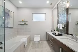 1555 W Pearson St, Chicago, IL 60622 - Photo 34