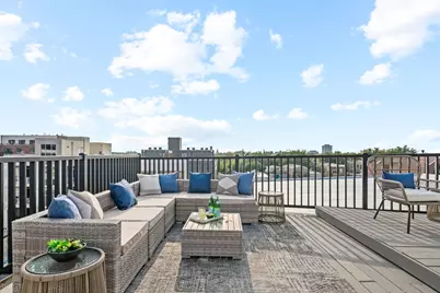 1555 W Pearson Street #D, Chicago, IL 60622 - Photo 38