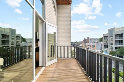 1555 W Pearson Street #D, Chicago, IL 60622 - Photo 8