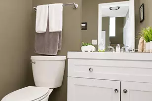 310 Paige St, Plano, IL 60545 - Photo 10