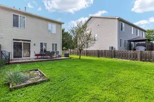 310 Paige St, Plano, IL 60545 - Photo 20