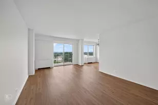 7141 N Kedzie Ave, Chicago, IL 60645 - Photo 2