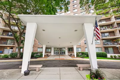 7141 N Kedzie Avenue #910, Chicago, IL 60645 - Photo 1