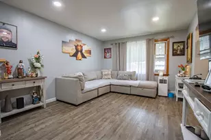 3837 Harvey Ave, Berwyn, IL 60402 - Photo 4