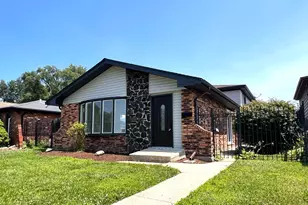 513 Superior Ave, Calumet City, IL 60409 - Photo 1