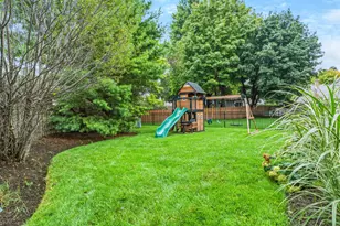 809 Bruno Ct, Naperville, IL 60563 - Photo 28