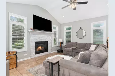 809 Bruno Court, Naperville, IL 60563 - Photo 4