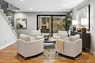 1203 W Superior St, Chicago, IL 60642 - Photo 26
