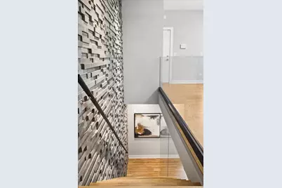 1203 W Superior Street #1B, Chicago, IL 60642 - Photo 10
