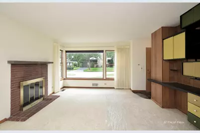 516 S Main Street, Mount Prospect, IL 60056 - Photo 2