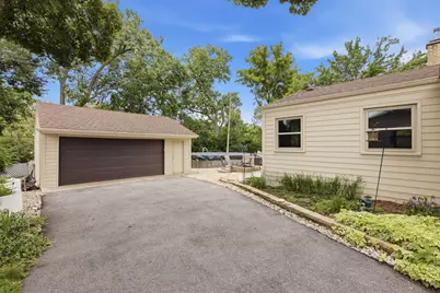 5818 Ridgewood Drive, Western Springs, IL 60558 - Photo 20