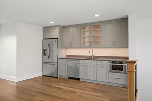 924 E Chicago Ave, Naperville, IL 60540 - Photo 36