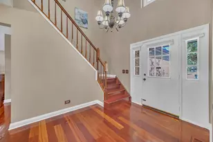 256 E Fox Hill Dr, Buffalo Grove, IL 60089 - Photo 4