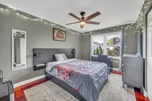 256 E Fox Hill Dr, Buffalo Grove, IL 60089 - Photo 22