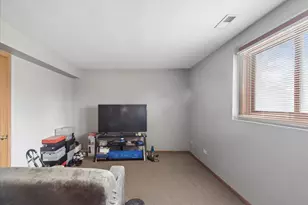 37497 N Il Route 59 Rd, Lake Villa, IL 60046 - Photo 12