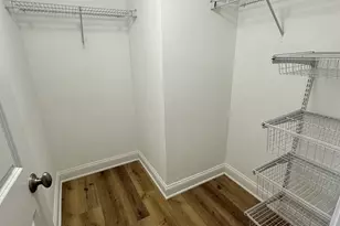 2036 N Larrabee St, Chicago, IL 60614 - Photo 10