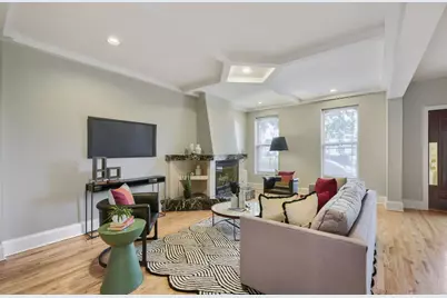 2335 W Maypole Avenue, Chicago, IL 60612 - Photo 4