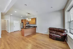 2839 W Cortez St, Chicago, IL 60622 - Photo 6