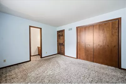 482 Pinewood Drive, North Aurora, IL 60542 - Photo 12